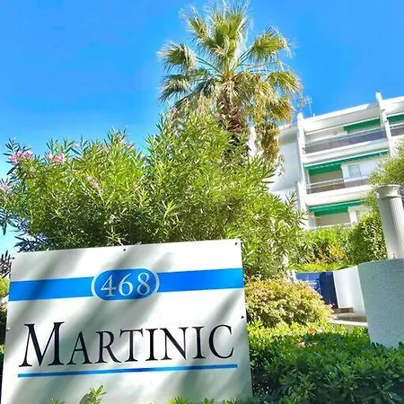 Le Martinique Terrace, Sunset Apartment