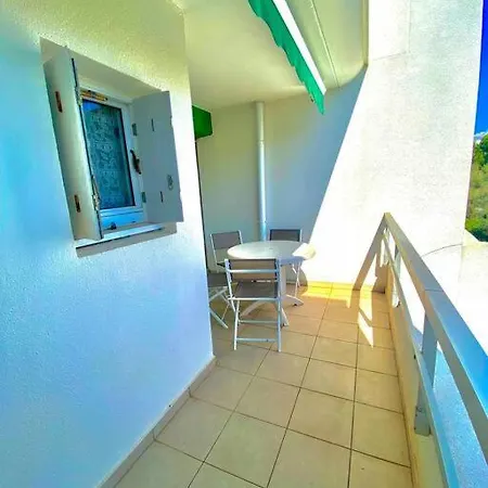 Le Martinique Terrace, Sunset